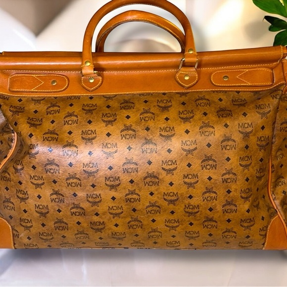 MCM Cognac Visetos Logo Weekender Bag with 2 Keys and COA - Picture 4 of 14
